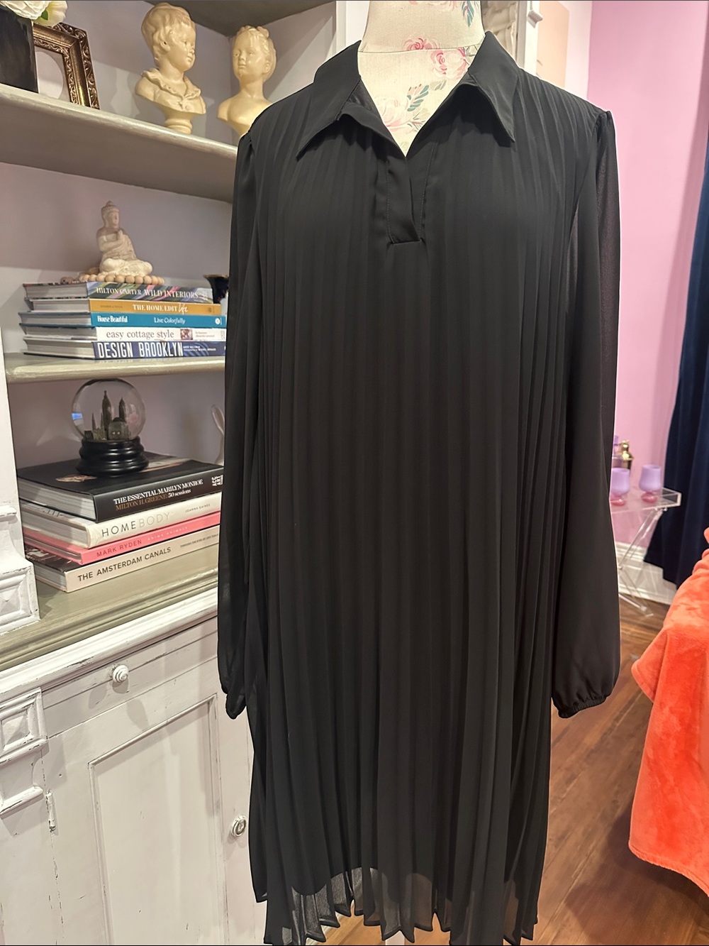 Nine West Black Pleated Long-Sleeve Shift Dress